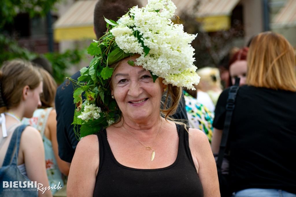 Folkowo i energetycznie podczas festiwalu świętojańskiego