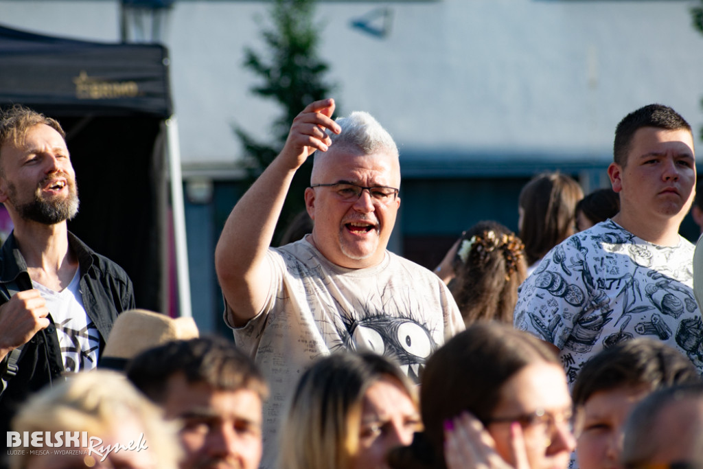 Folkowo i energetycznie podczas festiwalu świętojańskiego