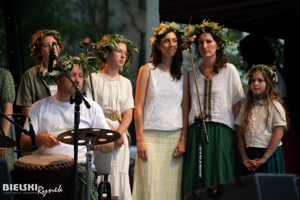 Folkowo i energetycznie podczas festiwalu świętojańskiego