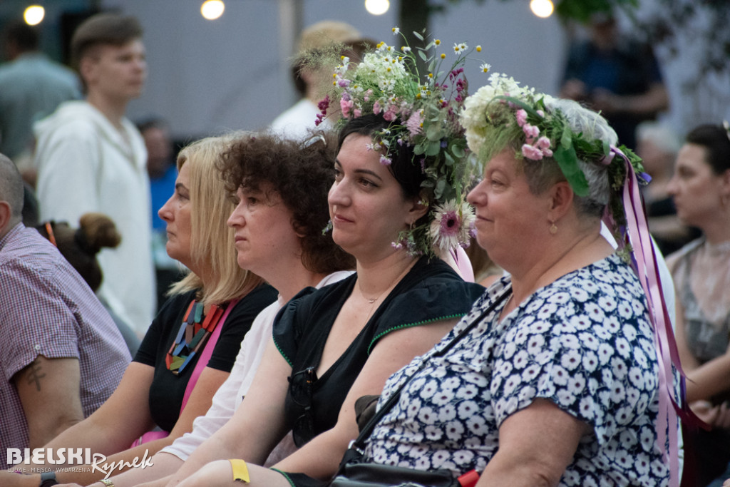 Folkowo i energetycznie podczas festiwalu świętojańskiego