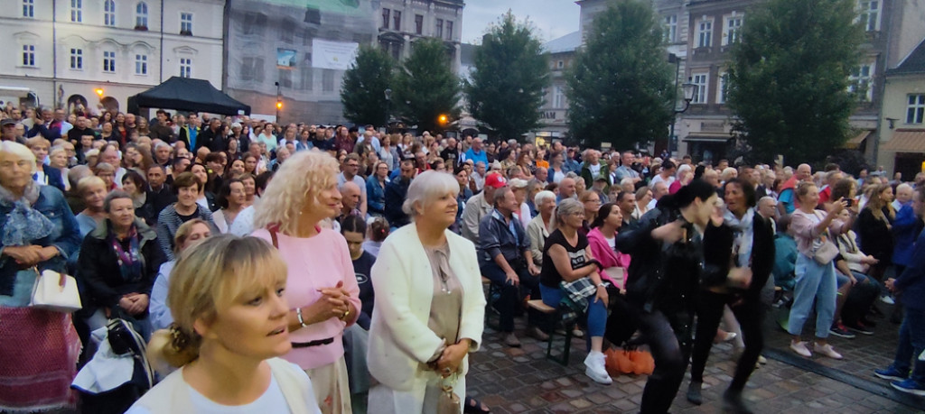 Przeboje ABBY podczas letniego koncertu