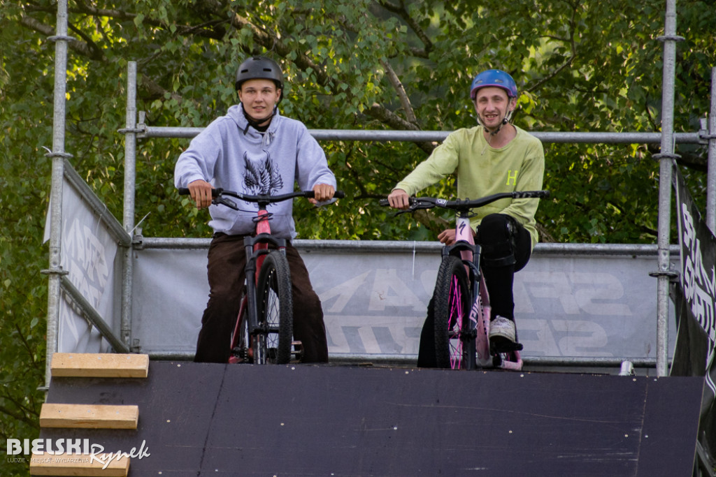 Happy Bike Beskidy - pokazy SOUND OF GRAVITY