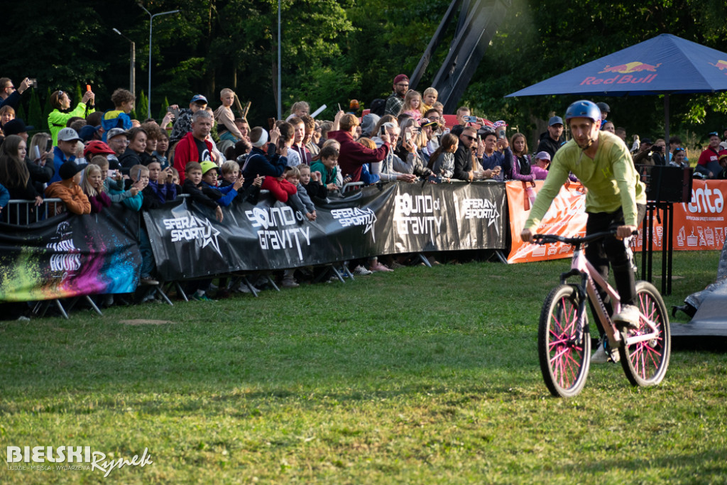 Happy Bike Beskidy - pokazy SOUND OF GRAVITY