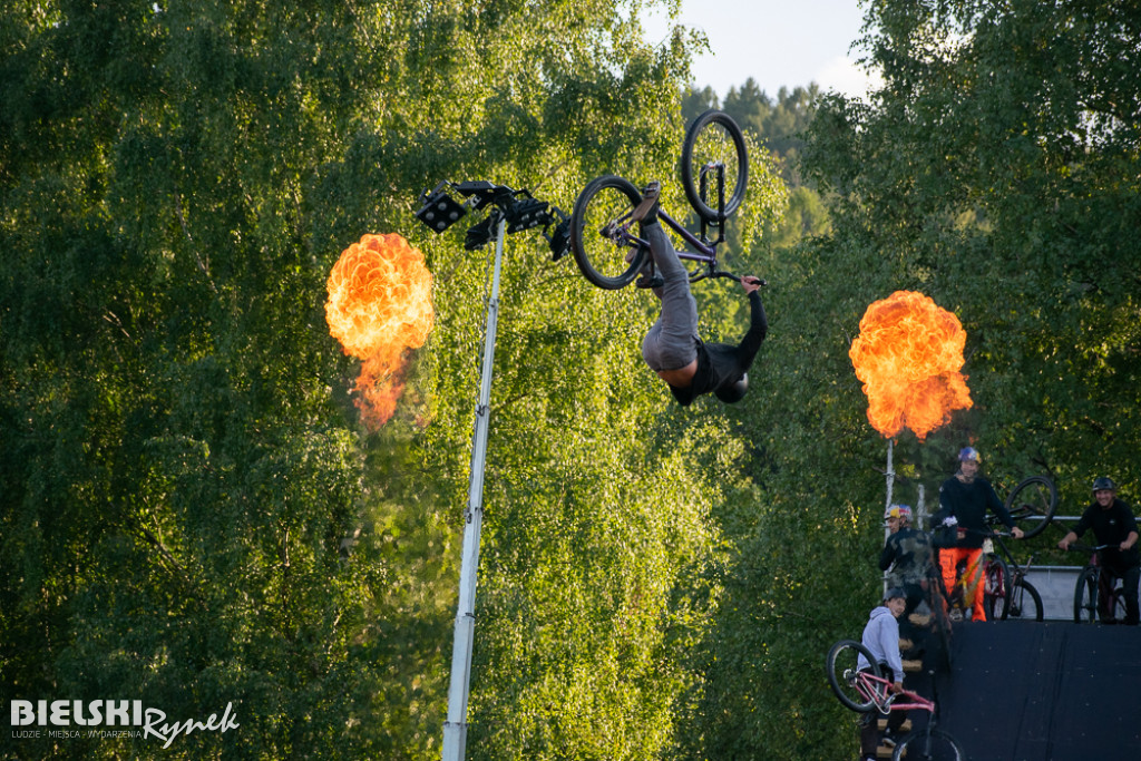 Happy Bike Beskidy - pokazy SOUND OF GRAVITY