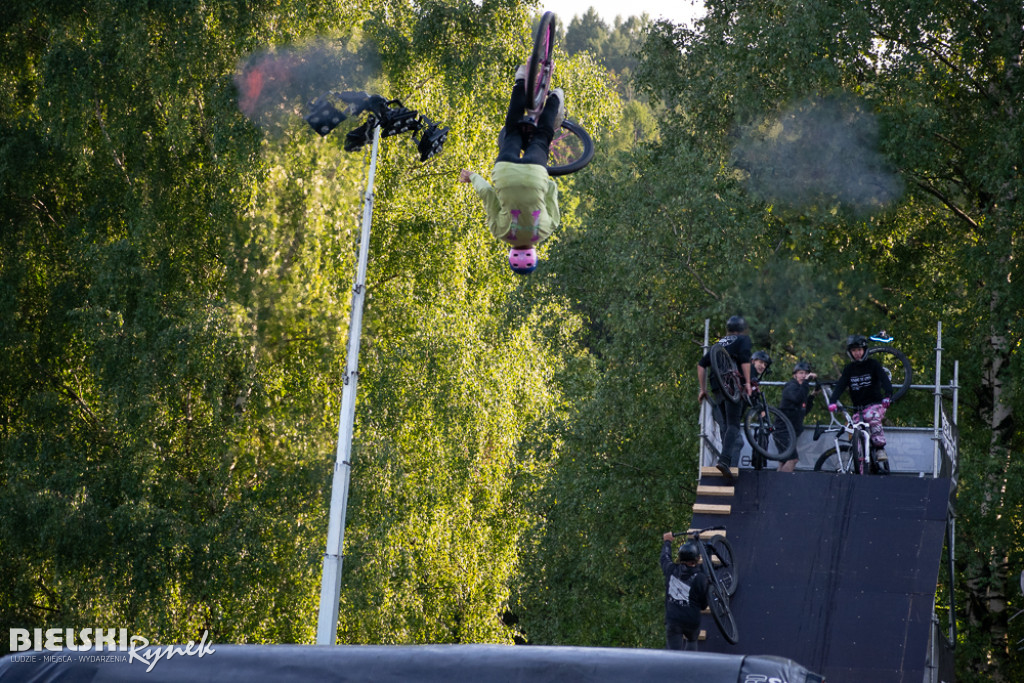 Happy Bike Beskidy - pokazy SOUND OF GRAVITY