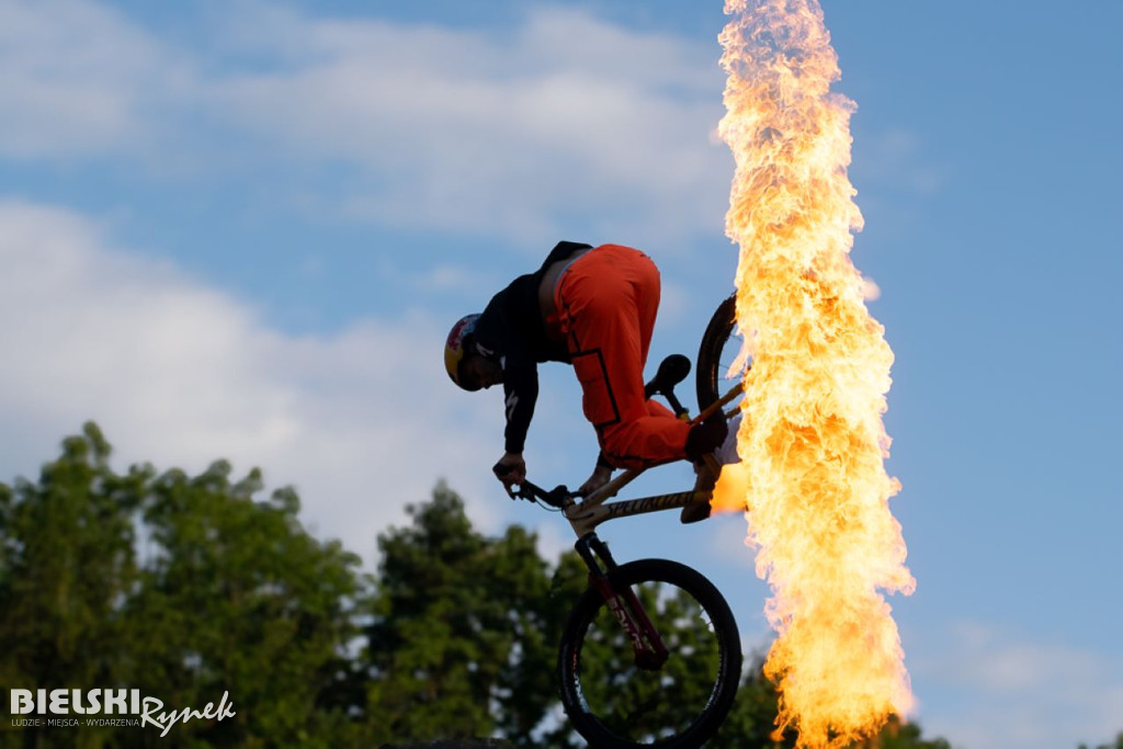 Happy Bike Beskidy - pokazy SOUND OF GRAVITY