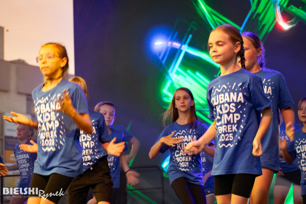 Cubana Dance Show na Placu Wojska Polskiego — taniec i energia miasta