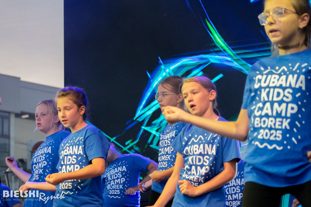 Cubana Dance Show na Placu Wojska Polskiego — taniec i energia miasta