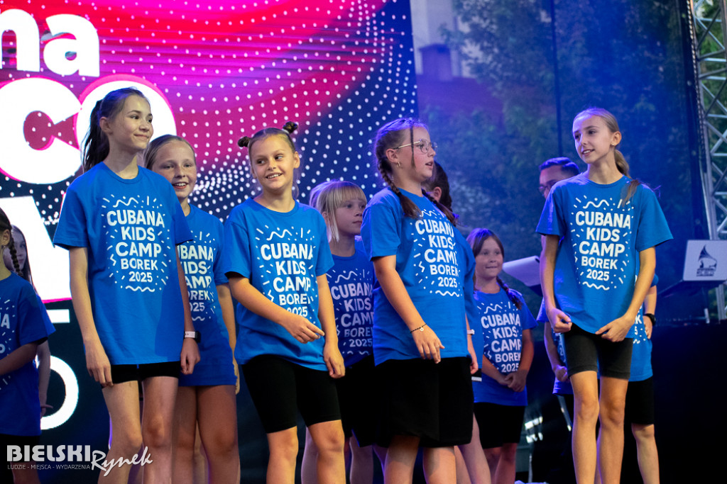Cubana Dance Show na Placu Wojska Polskiego — taniec i energia miasta