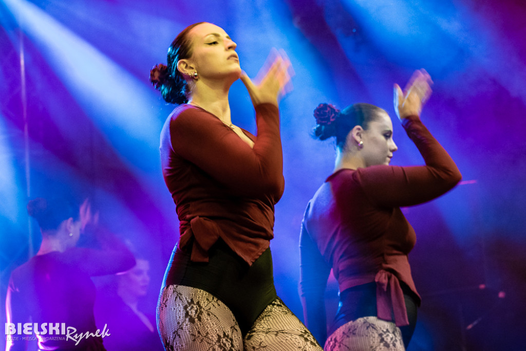 Cubana Dance Show na Placu Wojska Polskiego — taniec i energia miasta