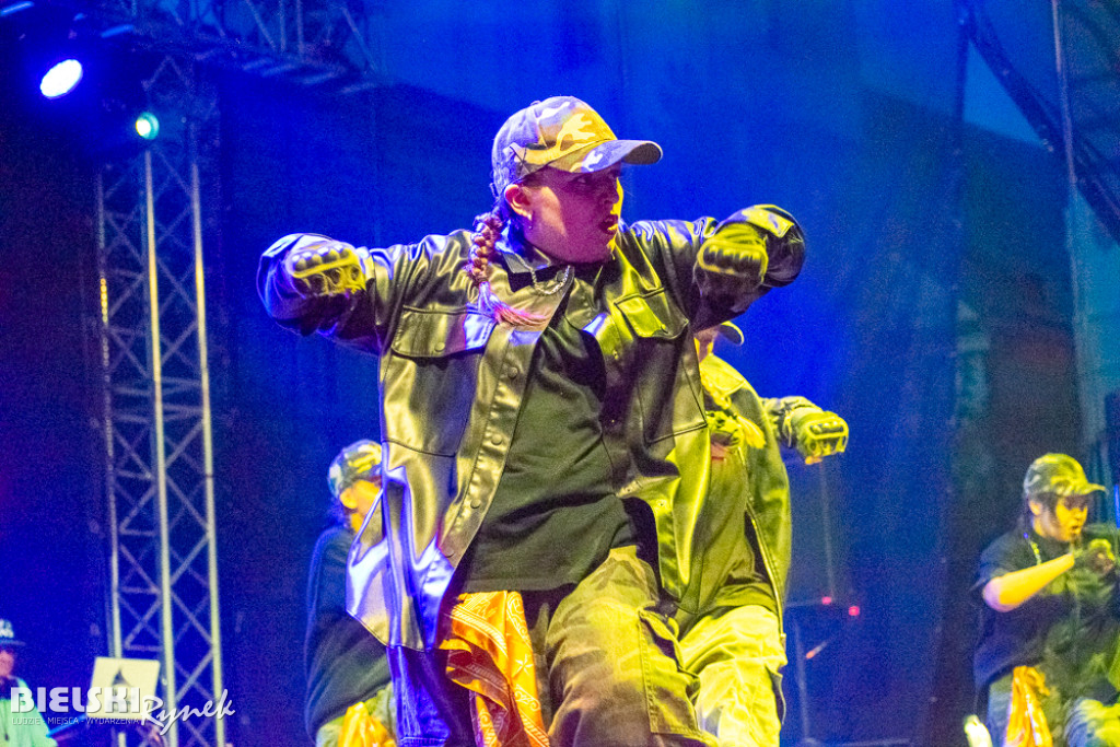 Cubana Dance Show na Placu Wojska Polskiego — taniec i energia miasta