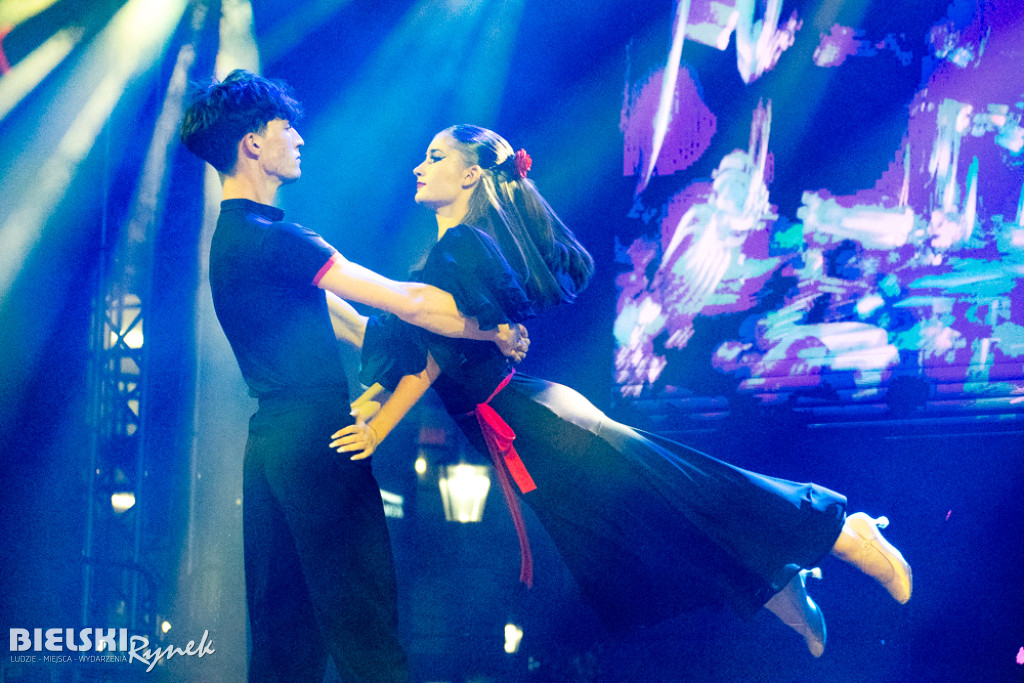 Cubana Dance Show na Placu Wojska Polskiego — taniec i energia miasta