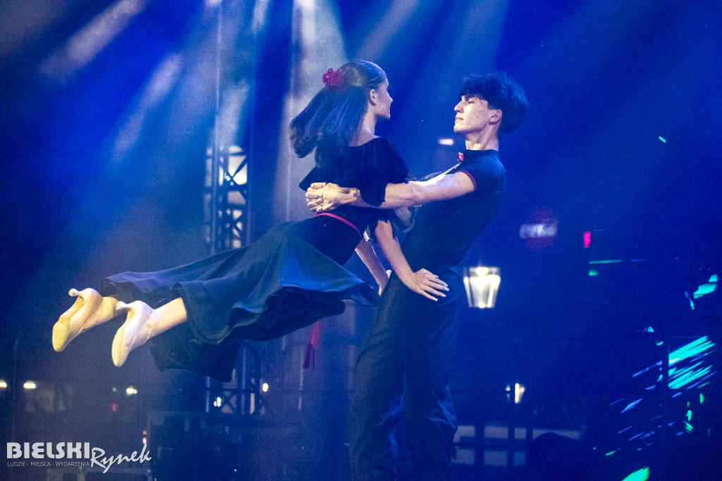 Cubana Dance Show na Placu Wojska Polskiego — taniec i energia miasta