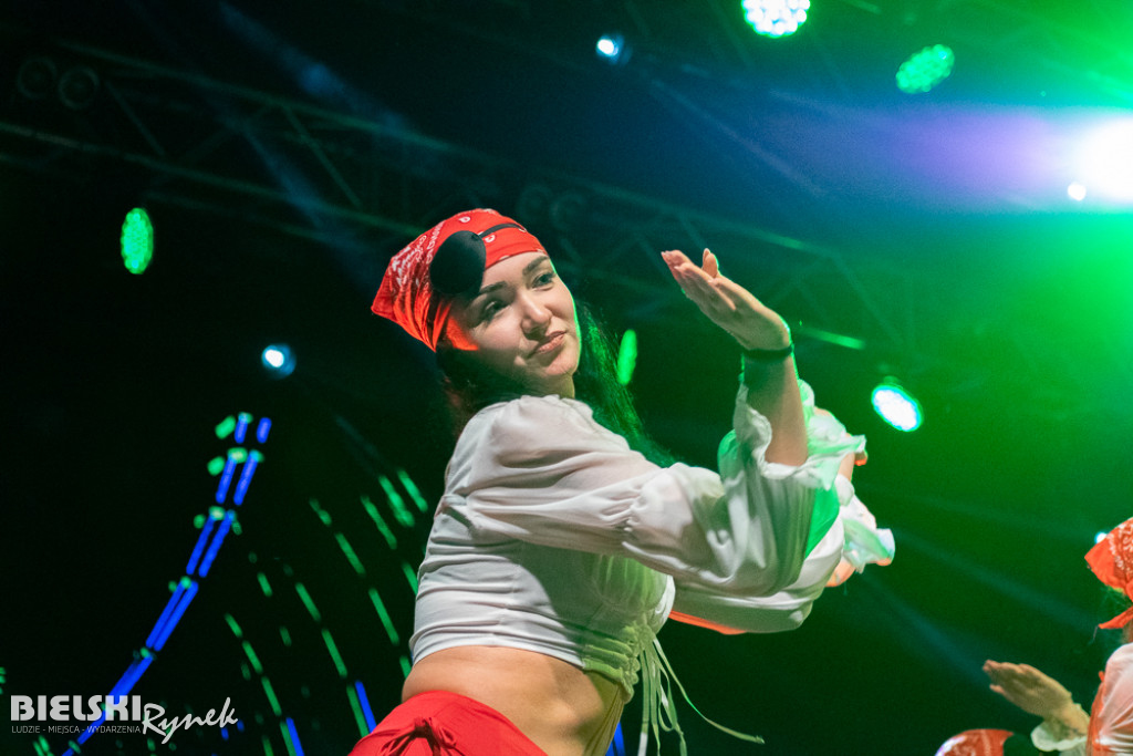Cubana Dance Show na Placu Wojska Polskiego — taniec i energia miasta