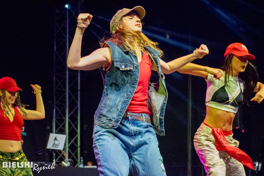 Cubana Dance Show na Placu Wojska Polskiego — taniec i energia miasta