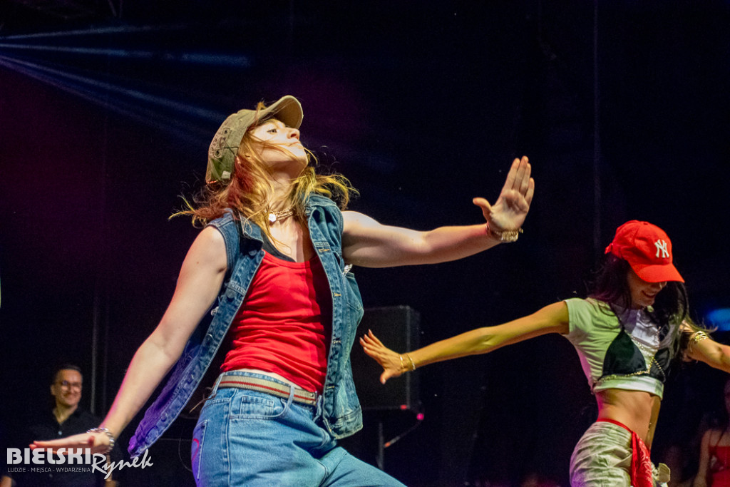 Cubana Dance Show na Placu Wojska Polskiego — taniec i energia miasta