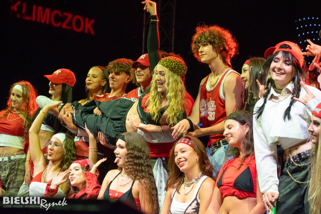 Cubana Dance Show na Placu Wojska Polskiego — taniec i energia miasta