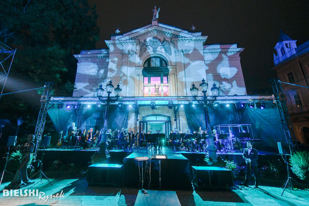 Piąty koncert na teatralnym balkonie