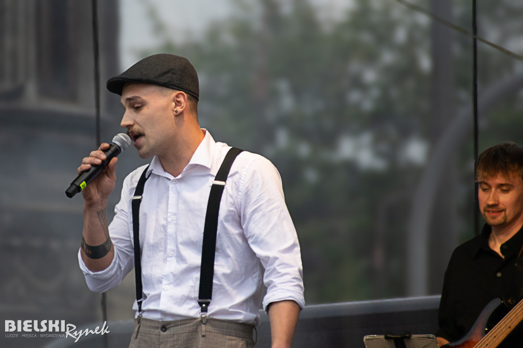 Rodzinny piknik SpLATA i koncert grupy 2B Voice