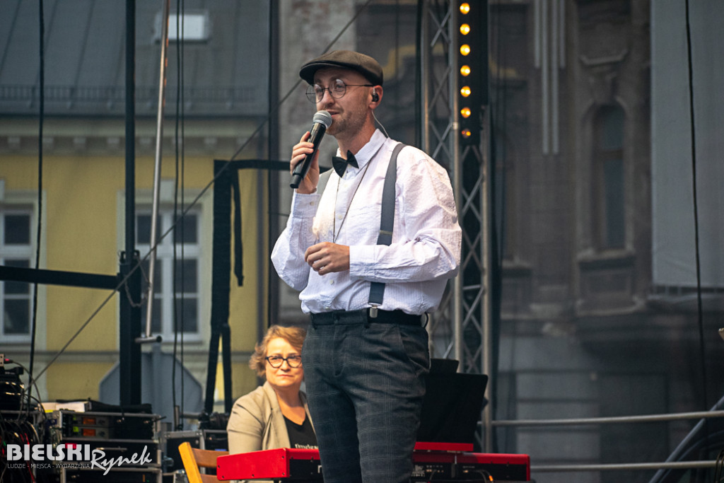 Rodzinny piknik SpLATA i koncert grupy 2B Voice