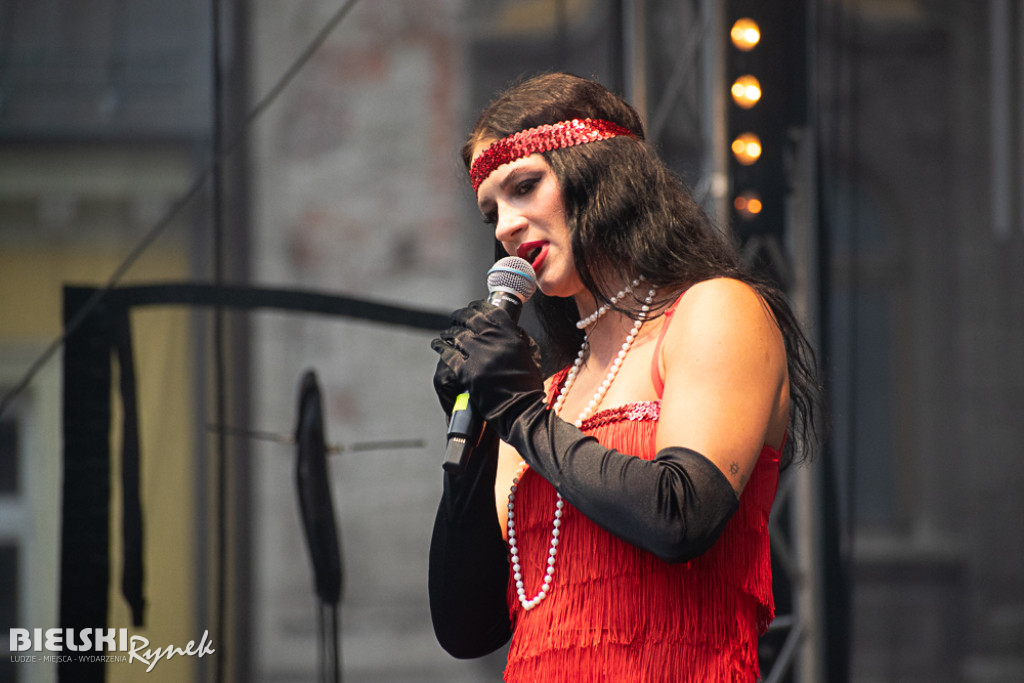 Rodzinny piknik SpLATA i koncert grupy 2B Voice