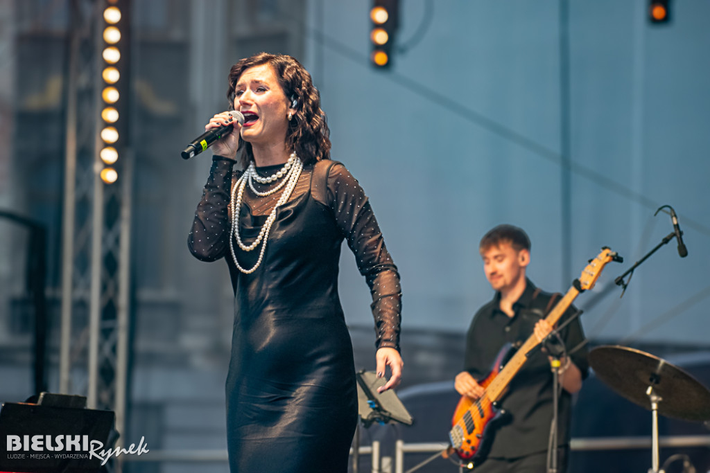 Rodzinny piknik SpLATA i koncert grupy 2B Voice