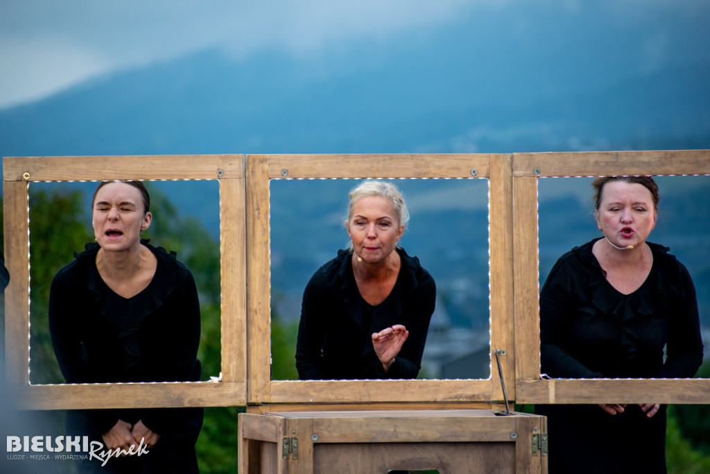 Teatr pod chmurami – „Trzy Świnki” na Wzgórzu Trzy Lipki