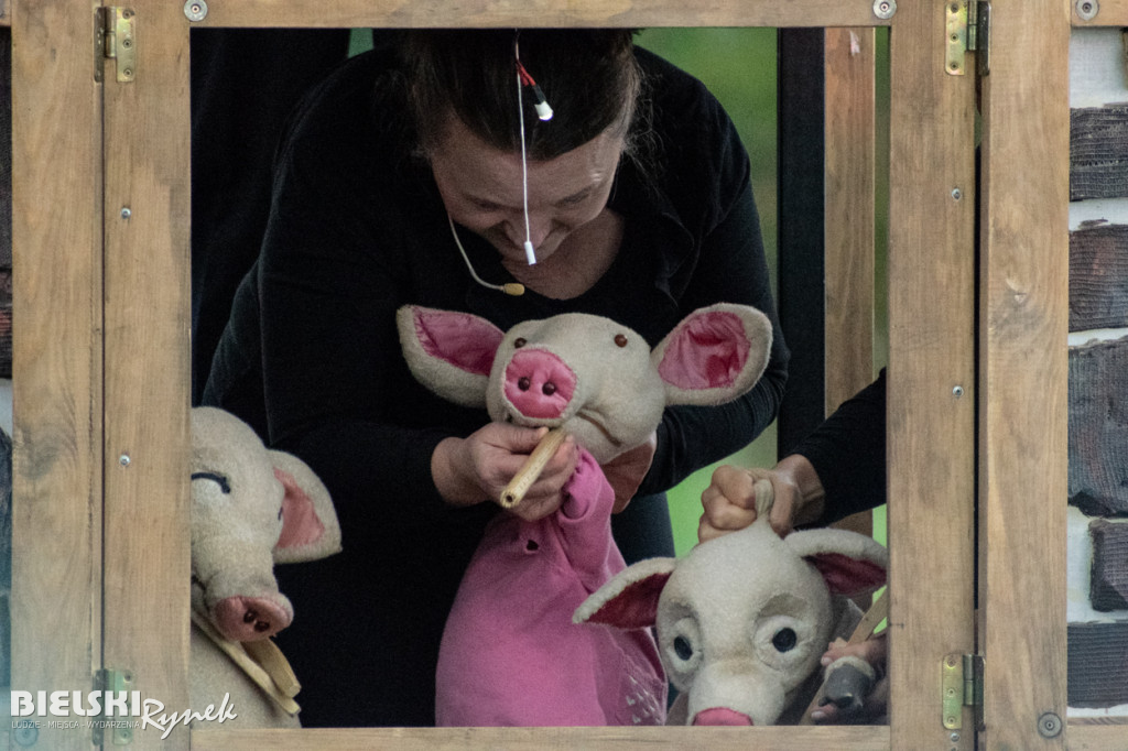 Teatr pod chmurami – „Trzy Świnki” na Wzgórzu Trzy Lipki