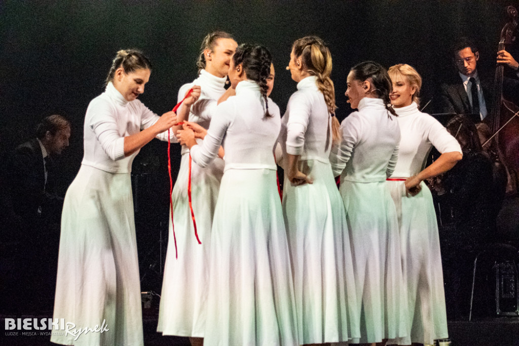 PIEŚNI KRONIKARZA - widowisko muzyczne