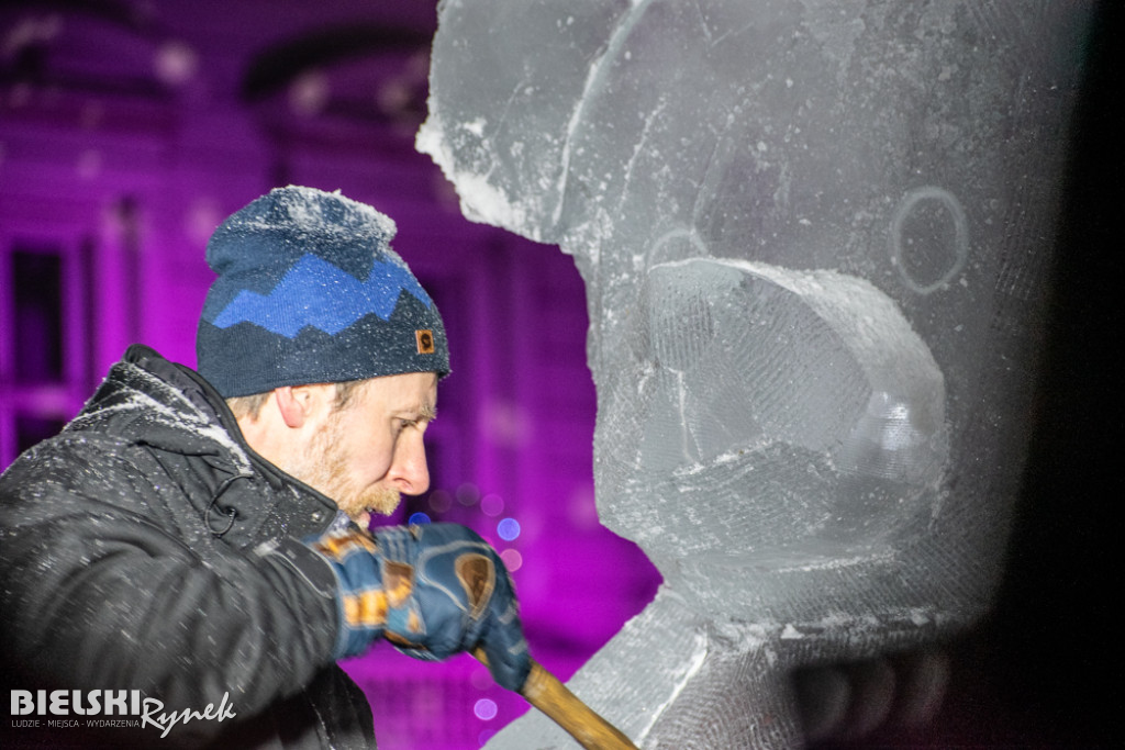 Misiowe święto na placu Wojska Polskiego