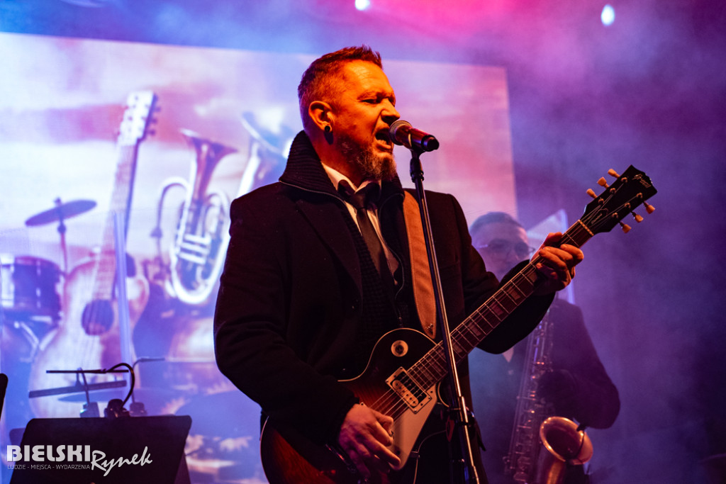 Sylwester w Bielsku-Białej. Nowy Rok powitany na placu Wojska Polskiego