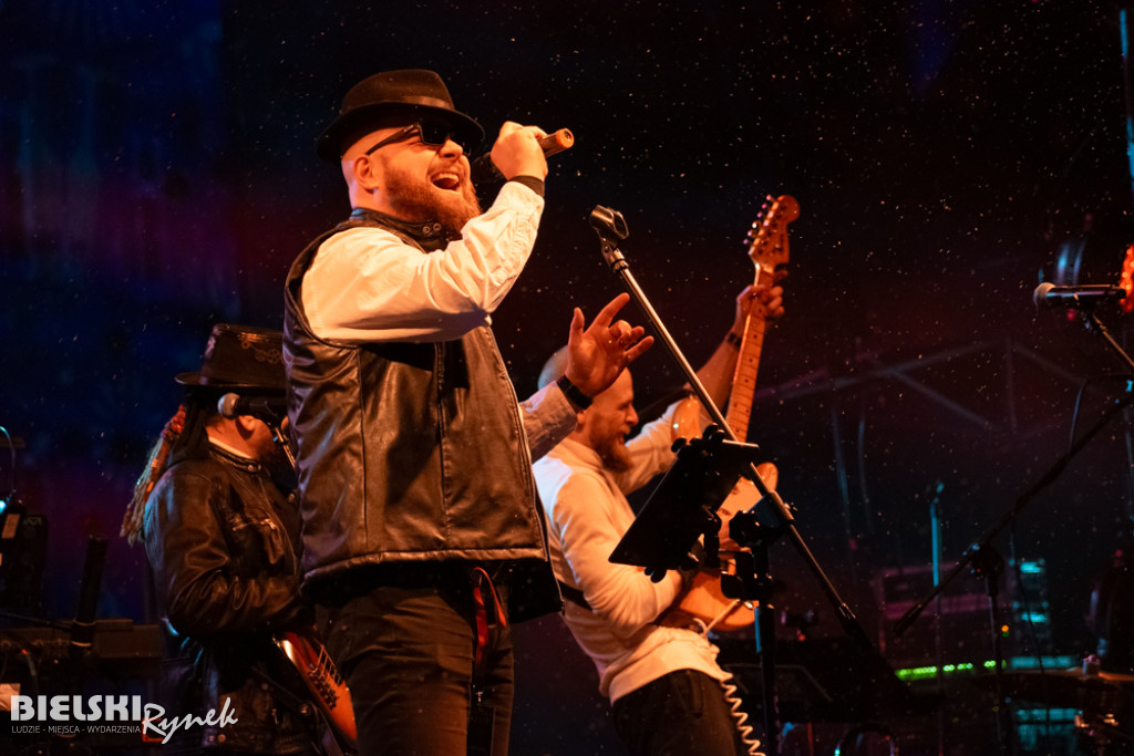 Sylwester w Bielsku-Białej. Nowy Rok powitany na placu Wojska Polskiego