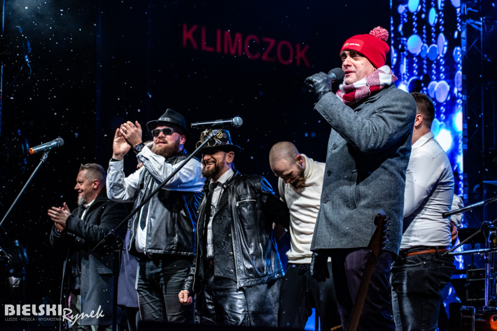 Sylwester w Bielsku-Białej. Nowy Rok powitany na placu Wojska Polskiego