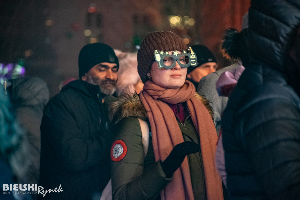Sylwester w Bielsku-Białej. Nowy Rok powitany na placu Wojska Polskiego