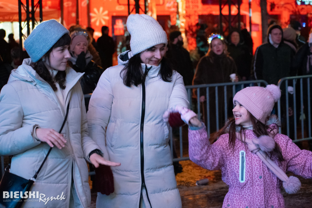 Sylwester w Bielsku-Białej. Nowy Rok powitany na placu Wojska Polskiego