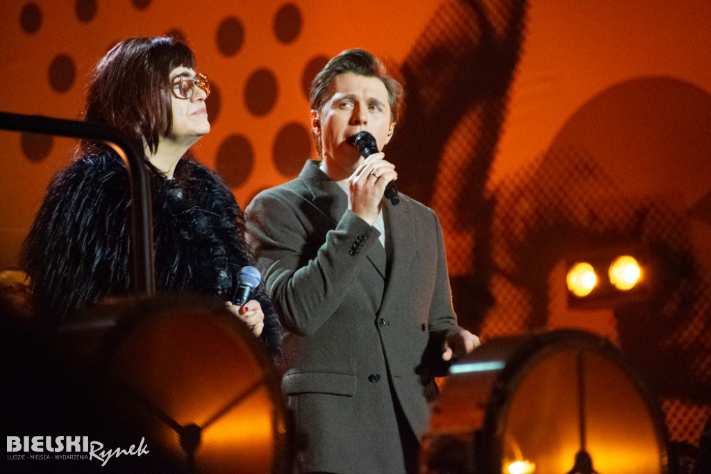 EVVIVA L\'ARTE - NIECH ŻYJE SZTUKA - koncert pod Ratuszem