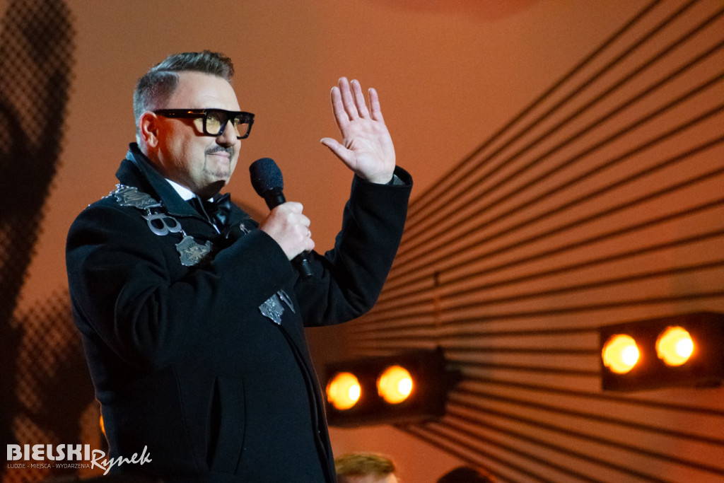 EVVIVA L\'ARTE - NIECH ŻYJE SZTUKA - koncert pod Ratuszem