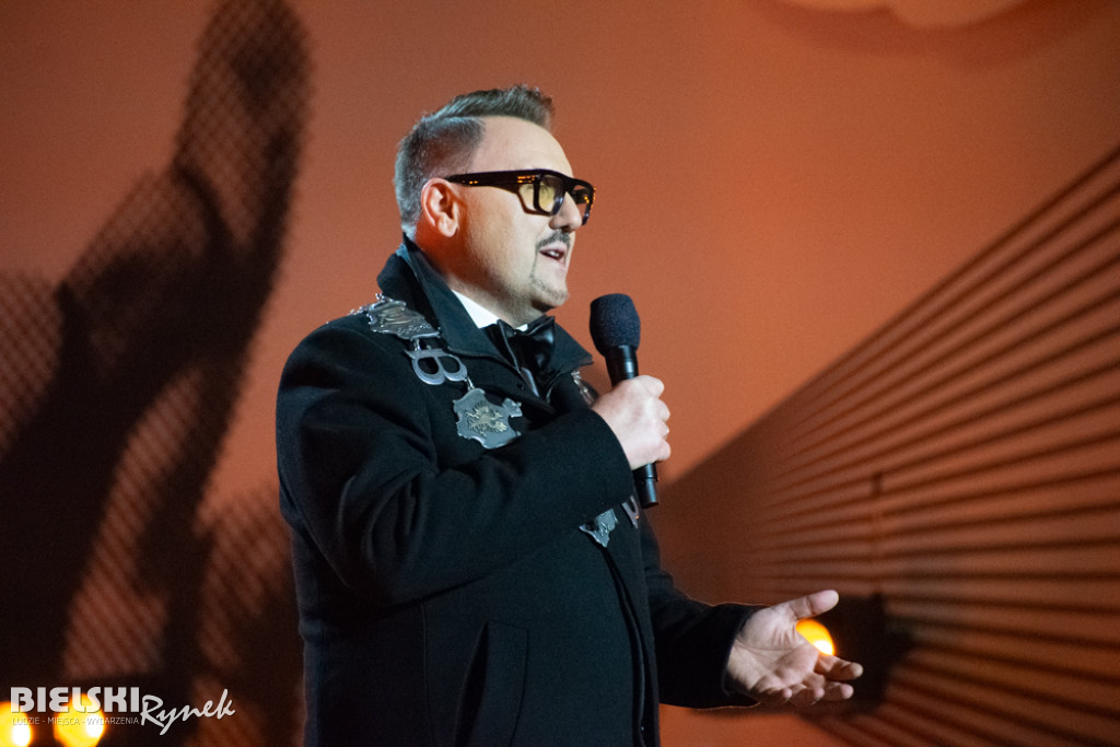 EVVIVA L\'ARTE - NIECH ŻYJE SZTUKA - koncert pod Ratuszem