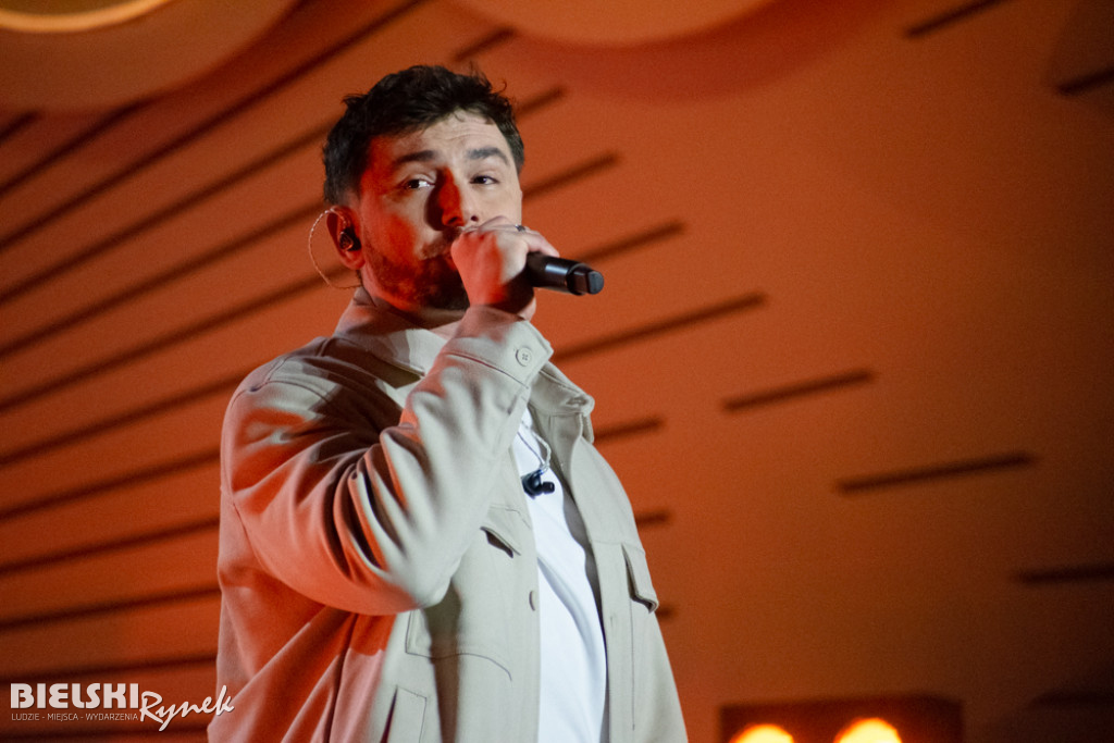 EVVIVA L\'ARTE - NIECH ŻYJE SZTUKA - koncert pod Ratuszem