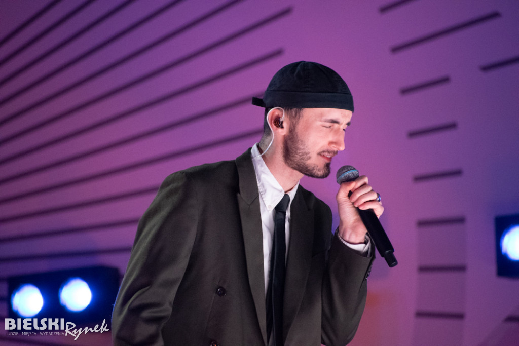 EVVIVA L\'ARTE - NIECH ŻYJE SZTUKA - koncert pod Ratuszem