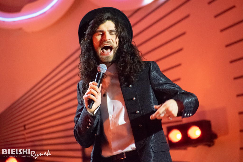 EVVIVA L\'ARTE - NIECH ŻYJE SZTUKA - koncert pod Ratuszem