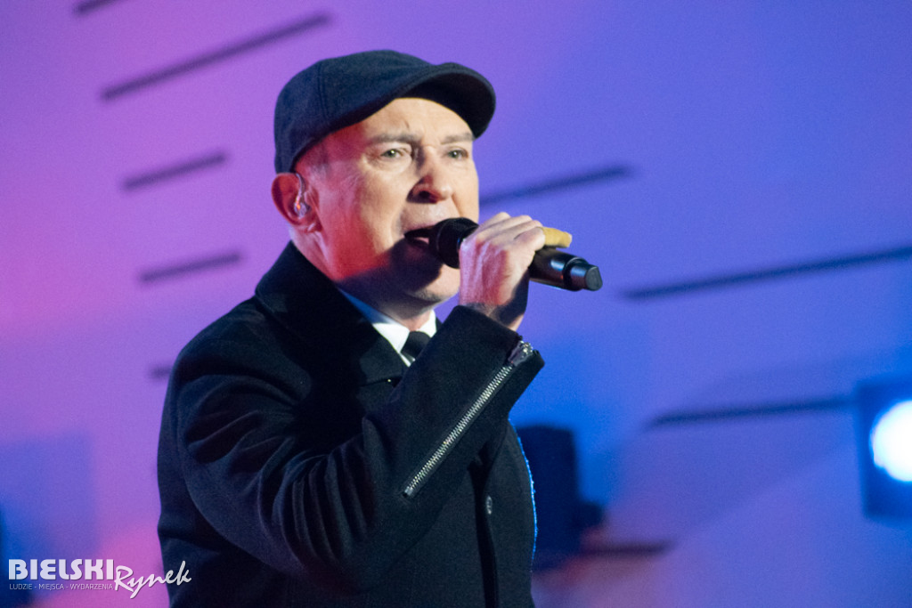 EVVIVA L\'ARTE - NIECH ŻYJE SZTUKA - koncert pod Ratuszem