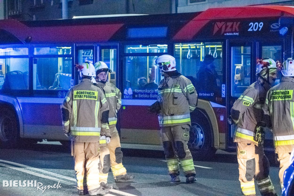 Nocne zawody załóg Ratownictwa Medycznego w Bielsku-Białej