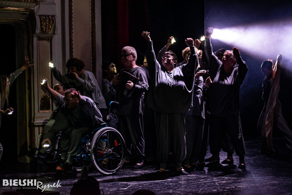 „Smaki” w Teatrze Polskim – poruszająca premiera w Bielsku-Białej