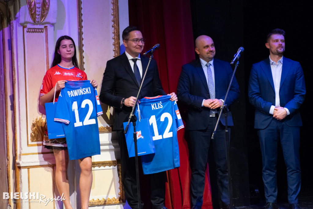 GÓRALE na deskach Teatru Polskiego