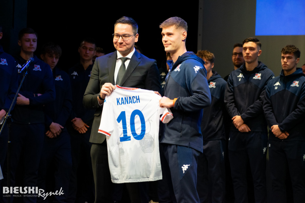 GÓRALE na deskach Teatru Polskiego