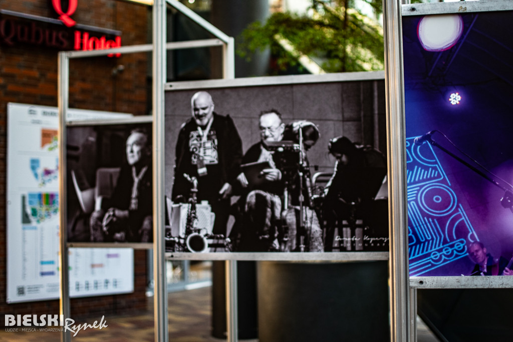 Nasz Michał Anioł w Galerii Sfera Wystawa poświęcona Michałowi Urbaniakowi – „Aniołowi Jazzu 2019”