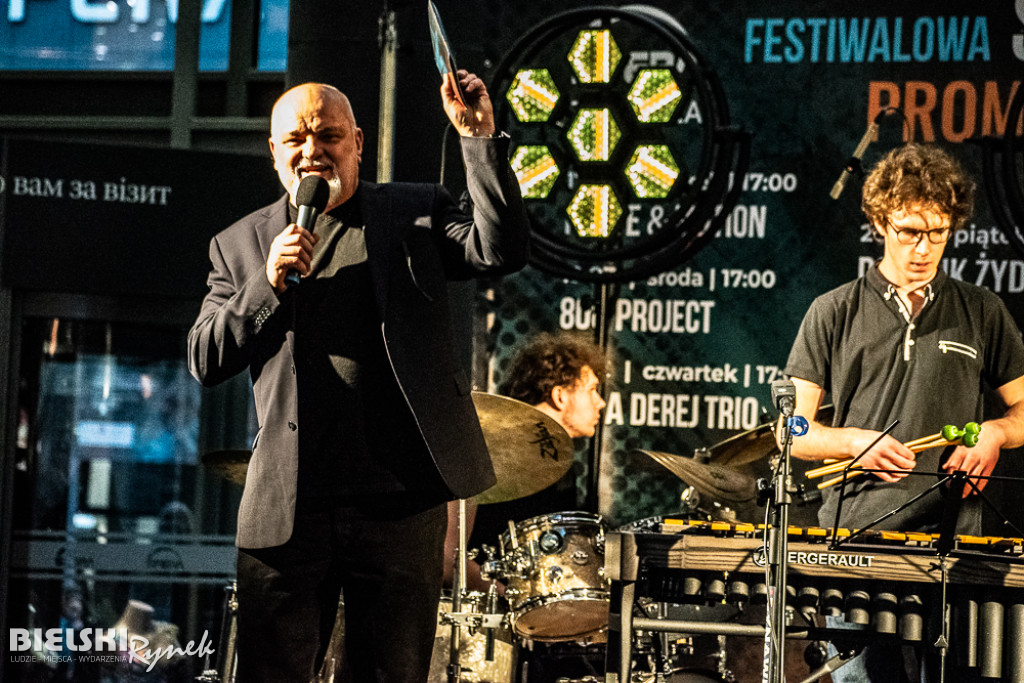 Nasz Michał Anioł w Galerii Sfera Wystawa poświęcona Michałowi Urbaniakowi – „Aniołowi Jazzu 2019”
