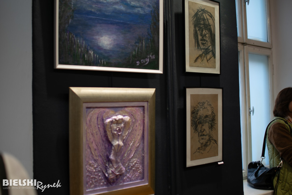 Sztalugowe opowieści - wystawa sekcji malarskiej UTW