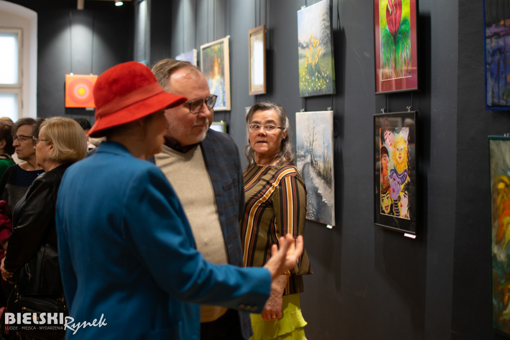 Sztalugowe opowieści - wystawa sekcji malarskiej UTW